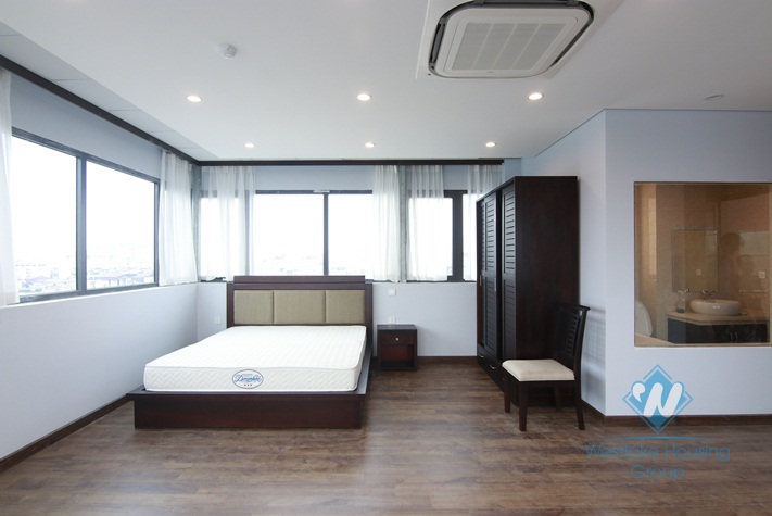 Studio for rent on 9th floor in Ho Tung Mau street, Nam Tu Liem, Hanoi
